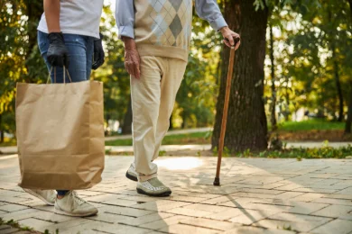 SAD en équipes autonomes : et si on réinventait l'aide à domicile ?